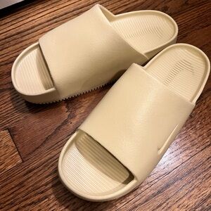 Women’s Nike Calm Slides